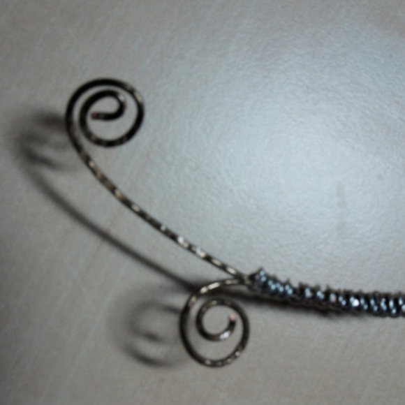 Leaf collar necklace - handmade unique - Picture 2 of 3